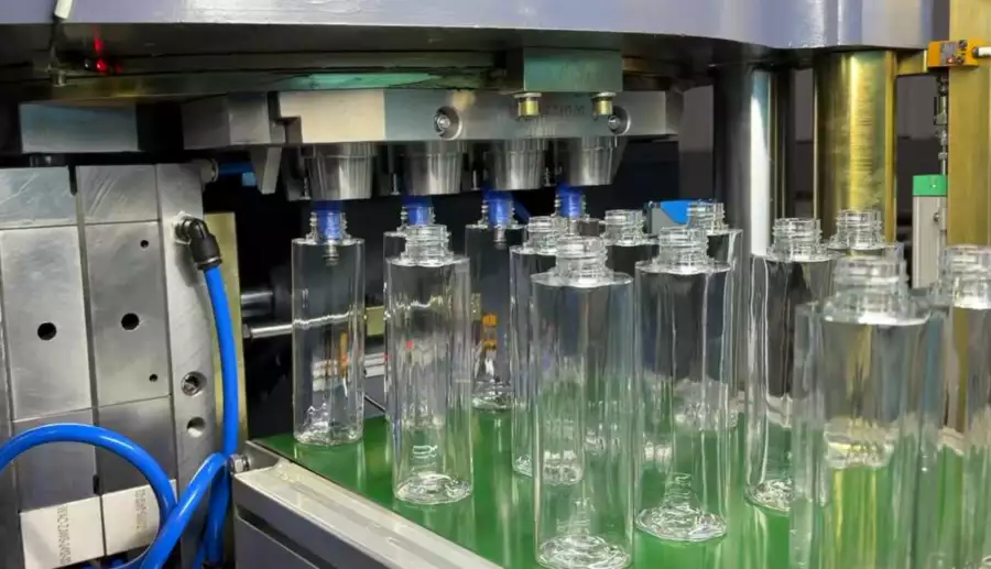 HGY200-V4-B One Step Injection Stretch Blow Molding Machine Front View